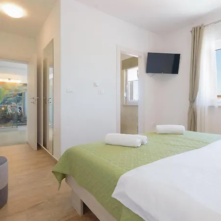 Mala Vala Holiday home
