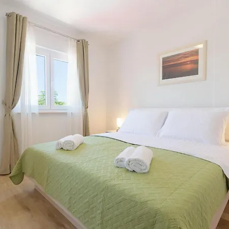 Holiday home Mala Vala